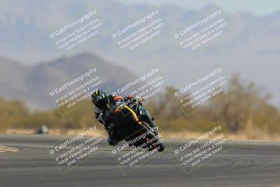 media/Apr-09-2023-SoCal Trackdays (Sun) [[333f347954]]/Turn 14 (1015am)/